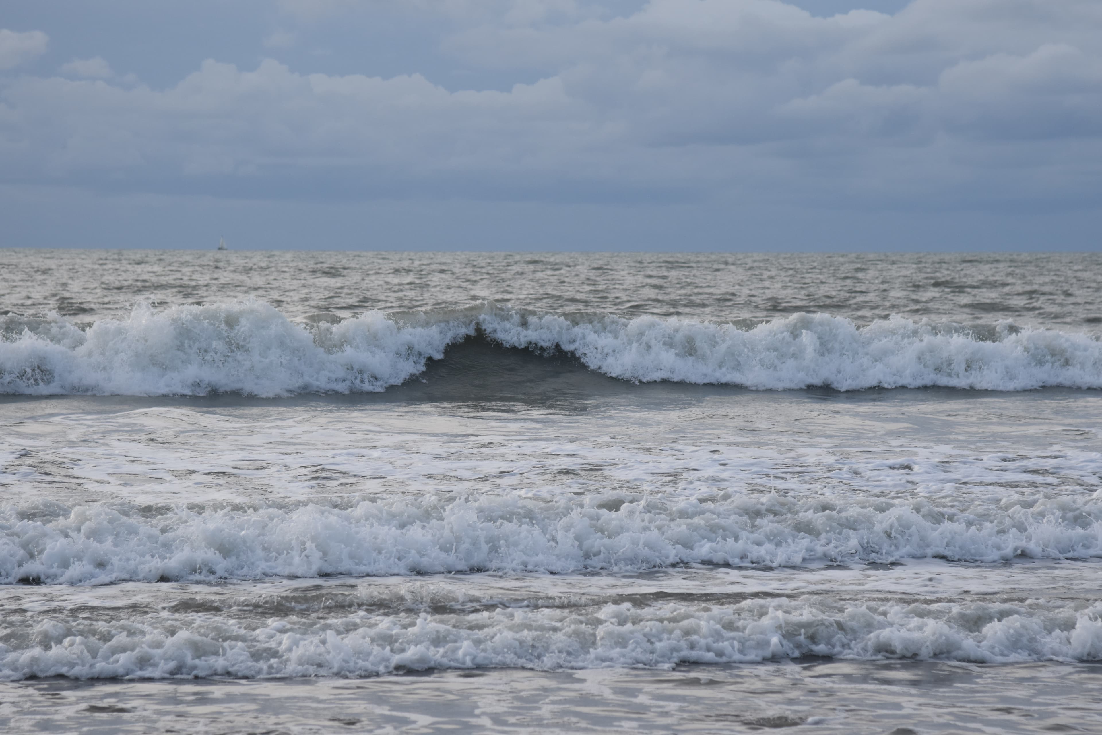 Période de houle : 12 s donne de meilleures vagues que 6 s